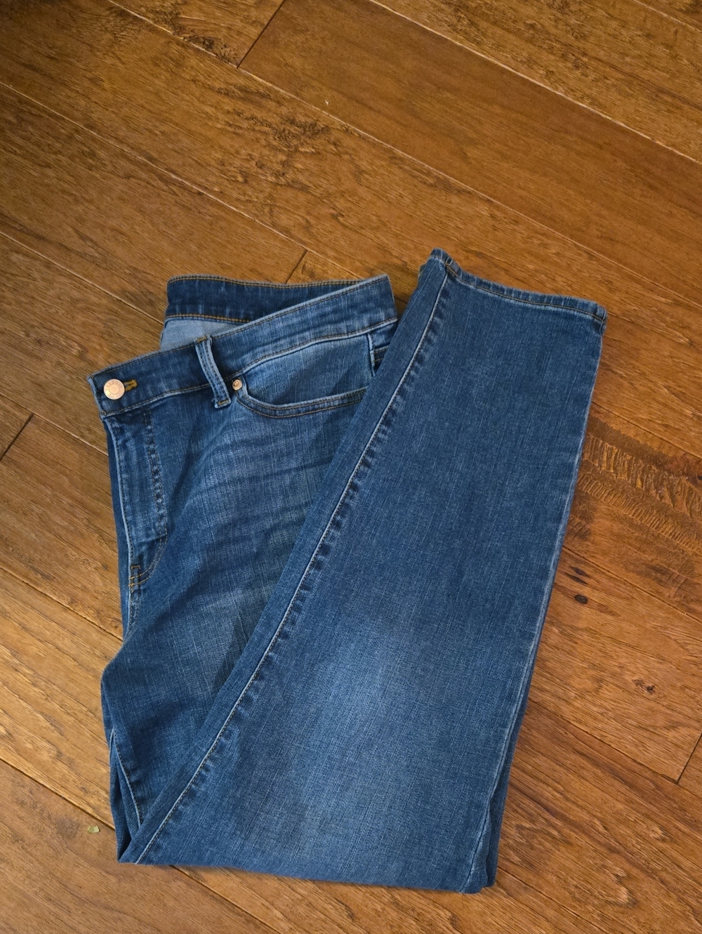 NWOT Talbots Flawless Slim Anke Jeans Size 14